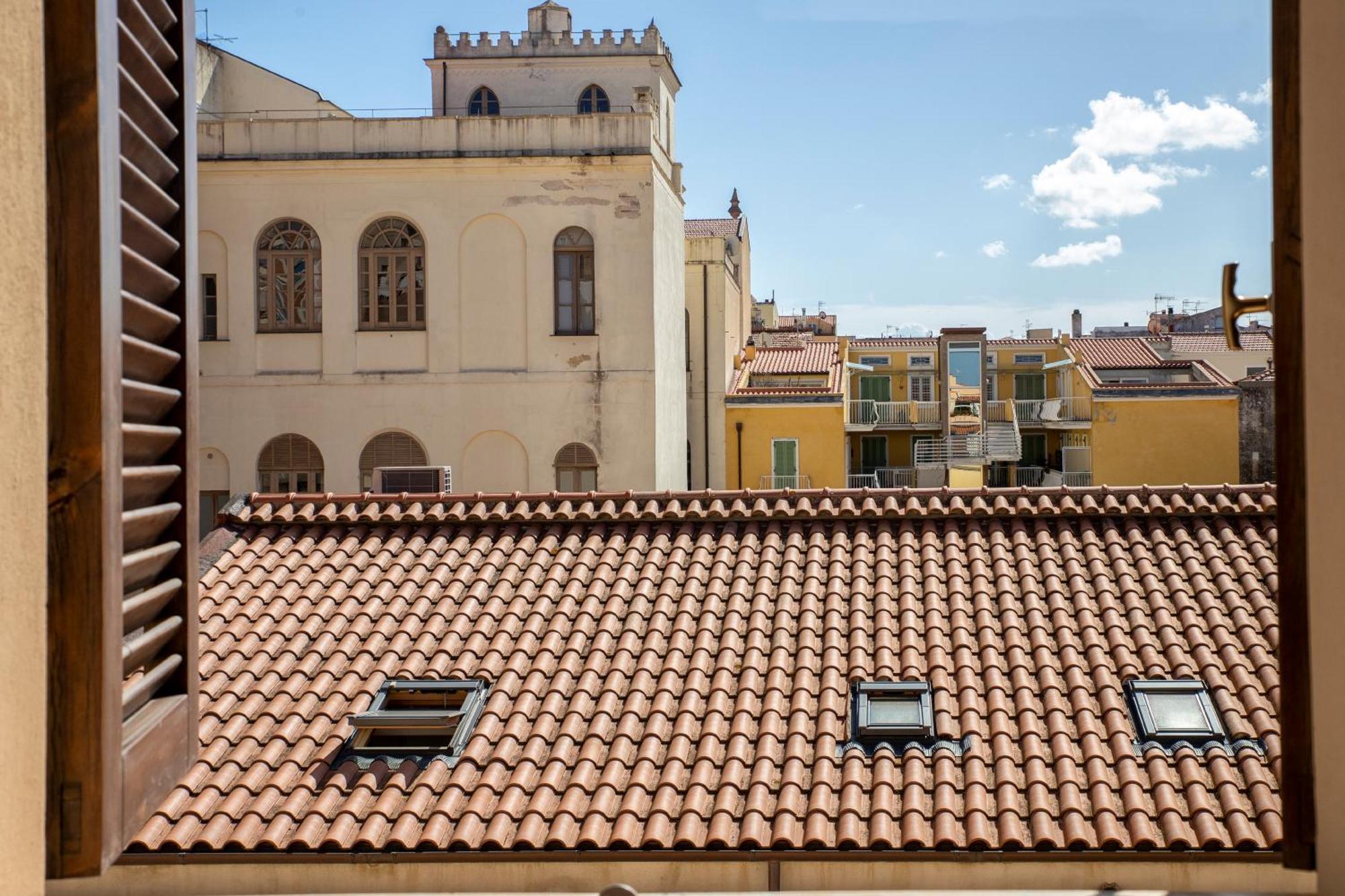 Sardinia Re - Liberty 13 Apartman Sassari Kültér fotó